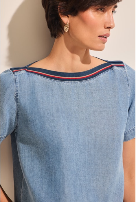 Segunda imagem do produto Blusa Jeans Chambrê Light Indigo Stroke