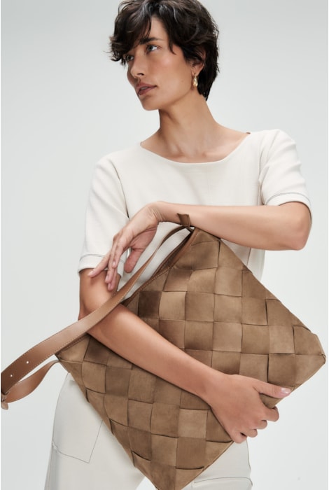 Segunda imagem do produto Bolsa Trançada