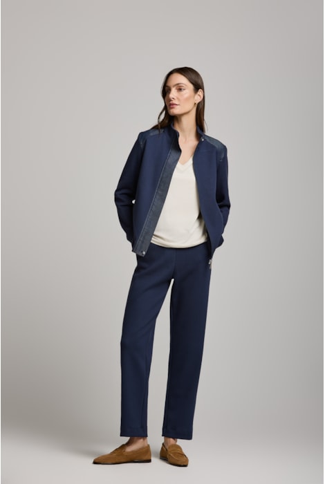 Calca Detalhe Jeans
