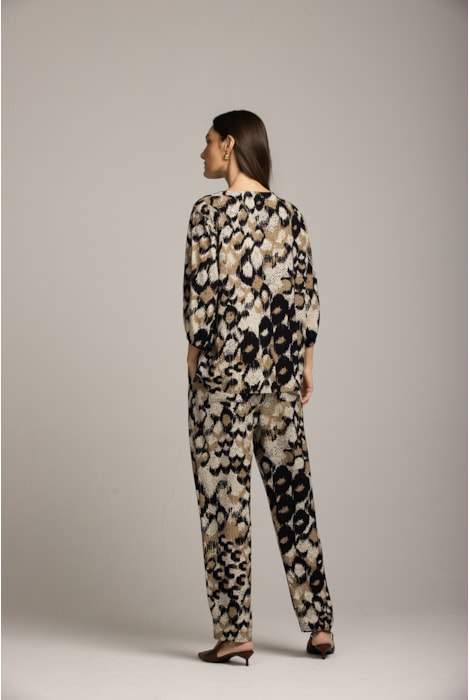 Segunda imagem do produto Calça Estampada