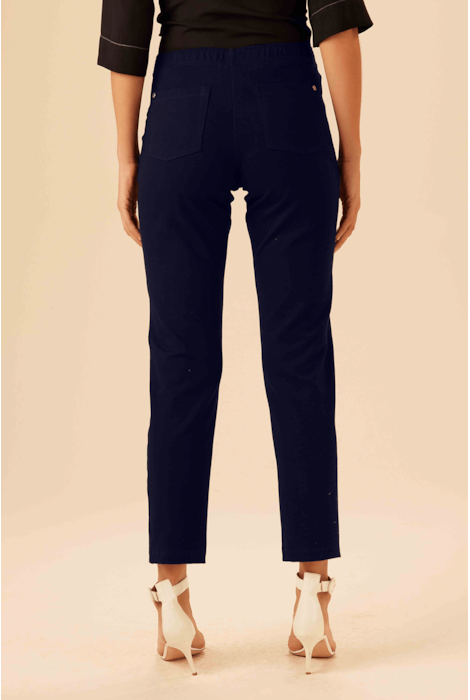 Calça Pantacourt