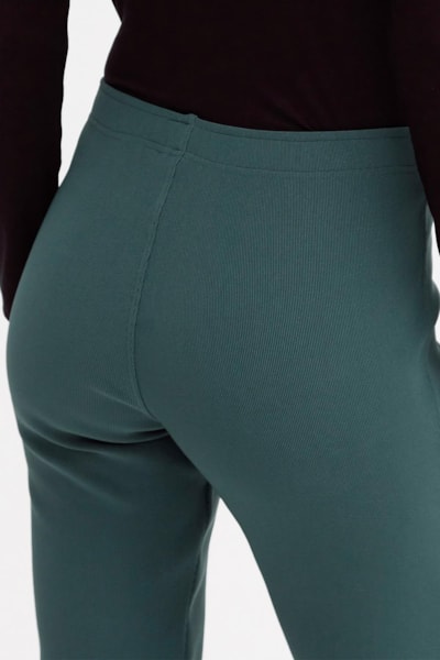 Segunda imagem do produto Calça Pantacourt