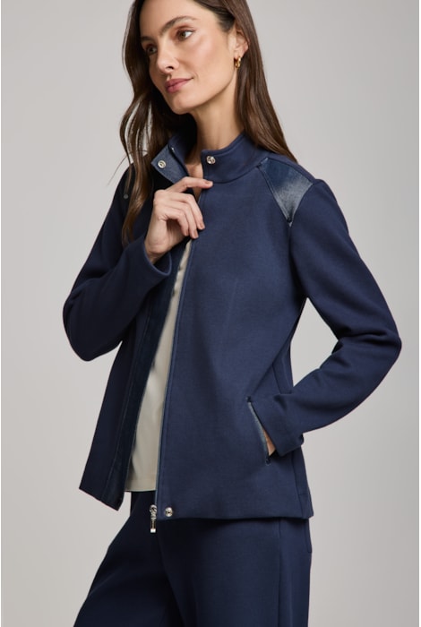 Segunda imagem do produto Jaqueta Detalhe Jeans