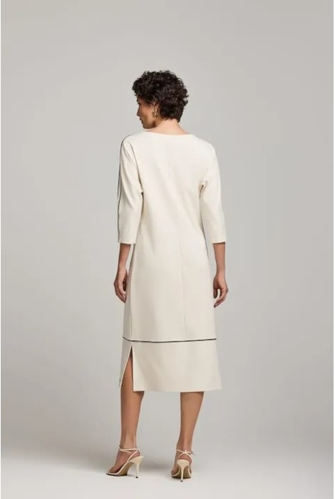 Segunda imagem do produto Vestido Detalhe Mangas