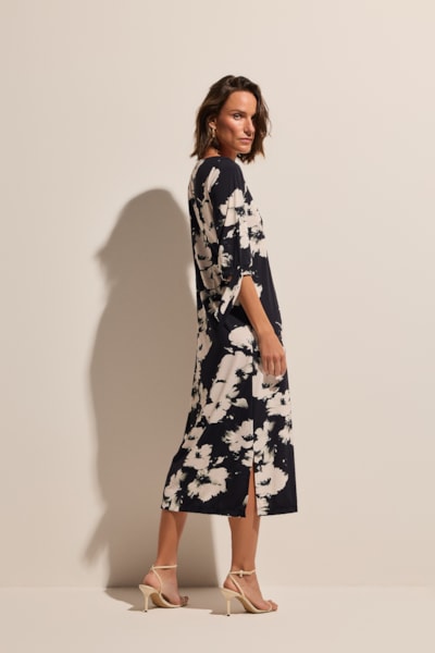 Segunda imagem do produto Vestido Midi Stroke